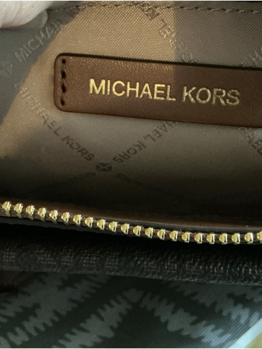 Michael Kors Marilyn Small Messenger Brown MK Signature NWT - Picture 11 of 16